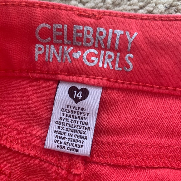 Red jeans! - Picture 3 of 3